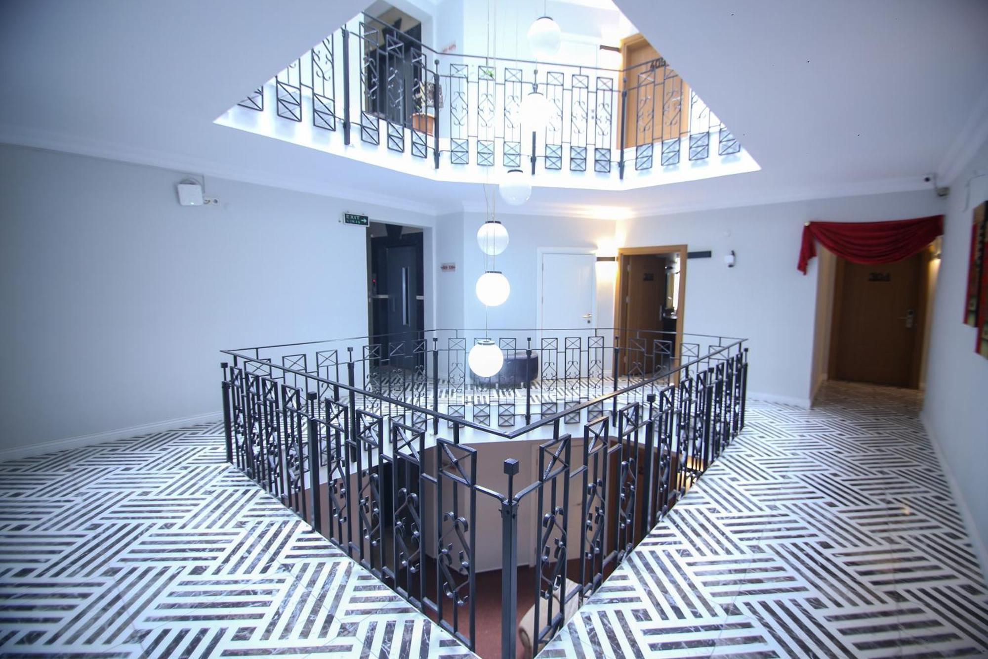 Cevik Palace Hotel Antalya Buitenkant foto