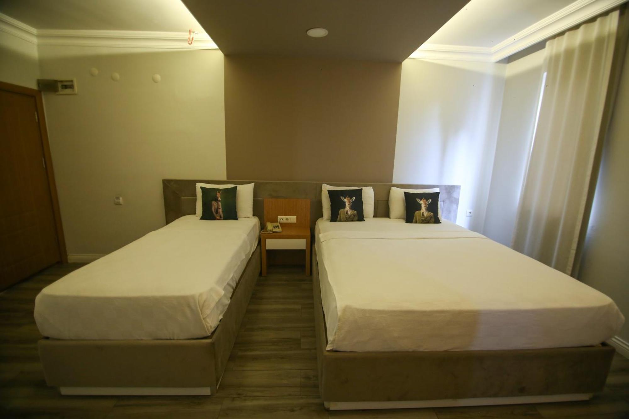 Cevik Palace Hotel Antalya Buitenkant foto